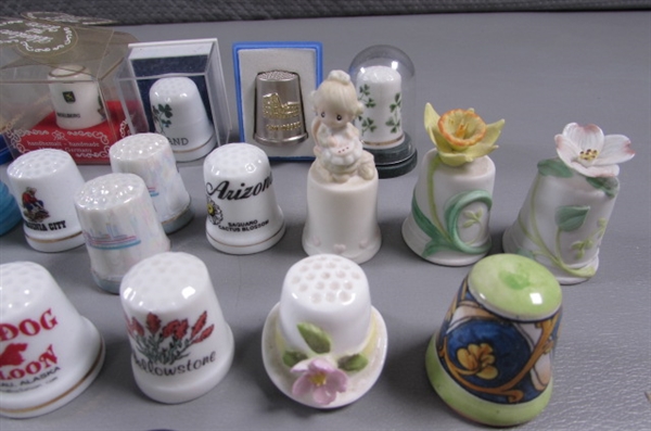 LARGE COLLECTION OF THIMBLES