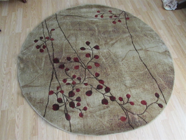 SOMERSET COLLECTION ROUND 5'6 AREA RUG - NEW