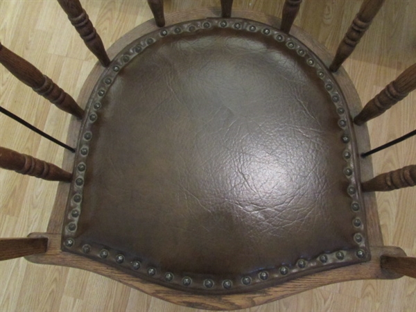ANTIQUE WOOD TABLE THAT EXTENDS AND ANTIQUE CHAIR