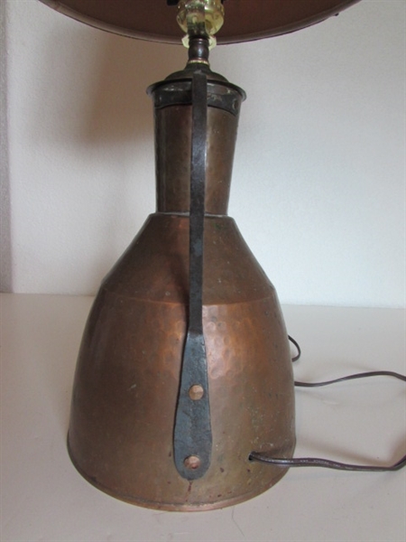 COPPER KETTLE LAMP AND REEL TIME ALARM CLOCK.