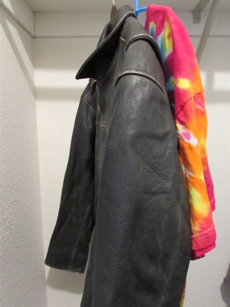 MEN'S LEATHER JACKET AND THE BAITFUL DEAD TIE DYE SHIRT