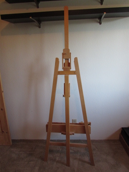 MABEF BEECHWOOD EASEL W/BOARDS & DRAWING PAD