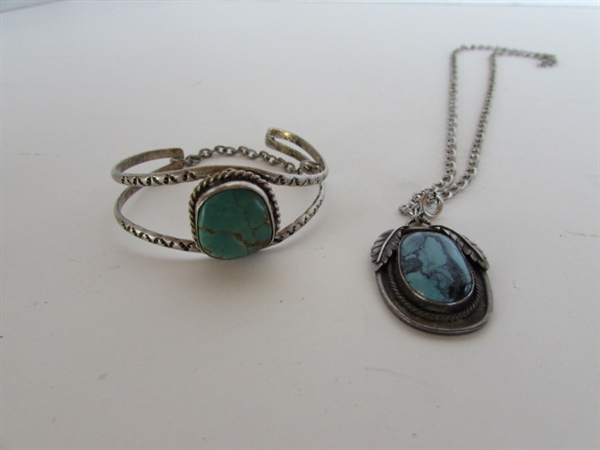 TURQUOISE BRACELET AND NECKLACE IN STERLING SILVER