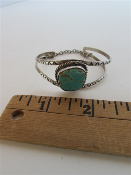 TURQUOISE BRACELET AND NECKLACE IN STERLING SILVER