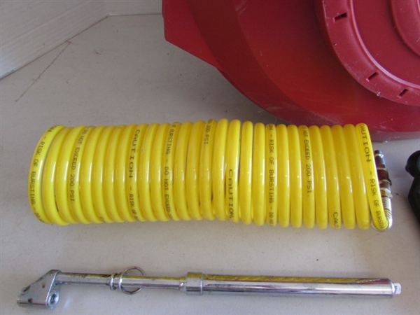 AIR COMPRESSOR HOSE ON REEL AND ACCESSORIES