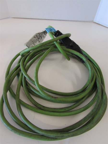 EASY HEAT FREEZE FREE CABLE 20'FT WITH TAPE AND EXTENSION CORDS