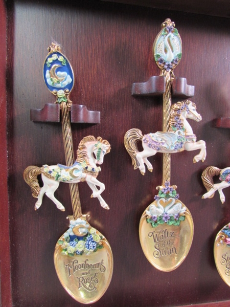 FRANKLIN MINT CAROUSEL ROMANCE SPOON COLLECTION W/DISPLAY