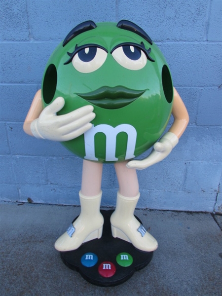 GREEN M&M STORE CANDY DISPLAY