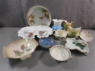 ASSORTMENT OF VINTAGE CHINA PIECES