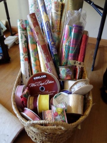  LARGE BASKET FULL OF WRAPPING PAPER, FOILS AND RIBBONS