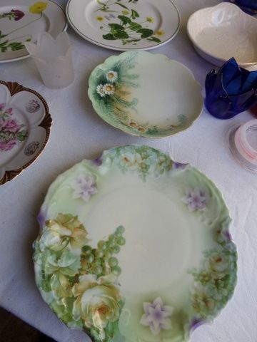 RED DINNER PLATES, BAVARIAN MADE DISHES, DEEP DISH PIE PLATE, GLASS CANISTERS AND MORE