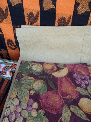 FALL - THANKSGIVING TABLECLOTHS, NEW NAPKINS PUMPKINS, LACE CORNCOPIAS , SERVING PLATTERS