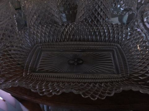 VINTAGE FINE CRYSTAL & CUT GLASS DIAMOND PATTERN TALL STEMMED GLASSES, CAKE PLATTER SERVING DISHES & MORE