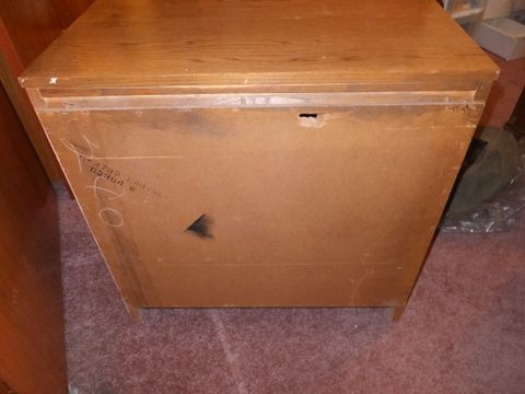 FREE STANDING WOODEN CABINET