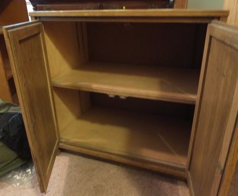 FREE STANDING WOODEN CABINET