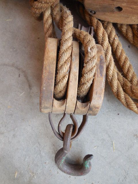 lot-detail-awesome-vintage-double-pulley-block-and-tackle-with-rope