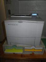 HP LASER JET 4050 BLACK AND WHITE PRINTER - IN OPERATING CONDITION  