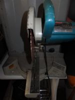 MAKITA 10" COMPOUND CUT-OFF SAW - POWERS UP