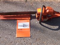 HUSQVARNA 55 CHAIN SAW WITH EXTRA CHAIN   STARTS AND RUNS