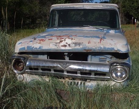 OLD FORD TRUCK - NO BED -NON-OP   (ALTURAS PICK UP ONLY)