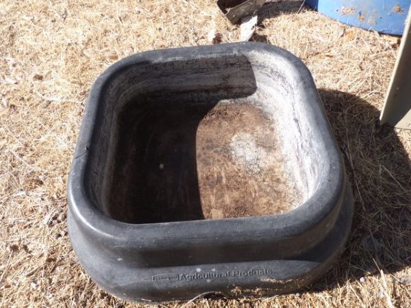 LIVESTOCK FEEDER,2ND 50 GALLON DRUM, SCOOPER SHOVEL, SALT BLOCK HOLDER AND MORE