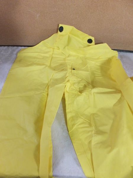 RAINFAIR XL JACKET  &  BIB OVERALLS RAIN GEAR