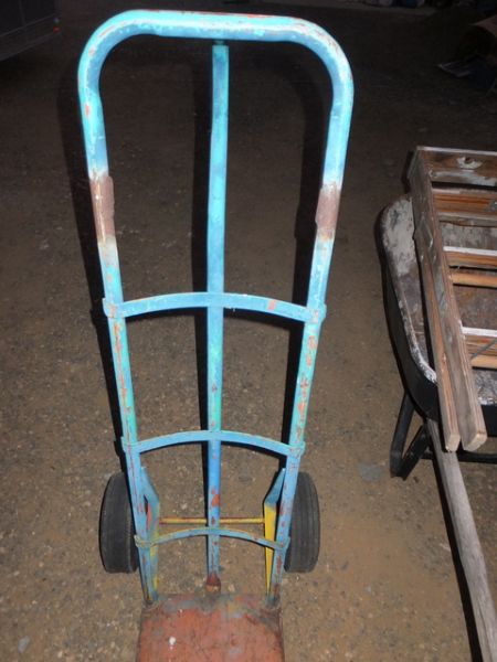 LARGE WHEELBARROW, DOLLY, AND 4 FOOT LADDER