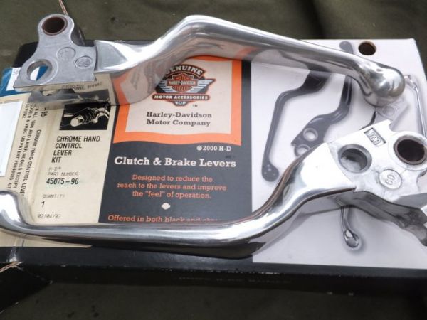 MORE HARLEY DAVIDSON CHROME & PARTS