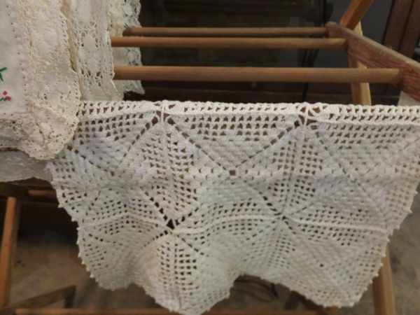 VINTAGE WOODEN CLOTHES DRYING RACK WITH VINTAGE LACE, TABLECLOTH PLUS MORE