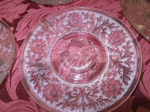 PRESSED DEPRESSION GLASS LUNCHEON DISHES - Daisy pattern