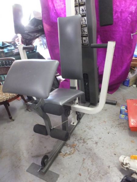 WEIDER 245 WEIGHT TRAINER FOR UPPER AND LOWER BODY FITNESS