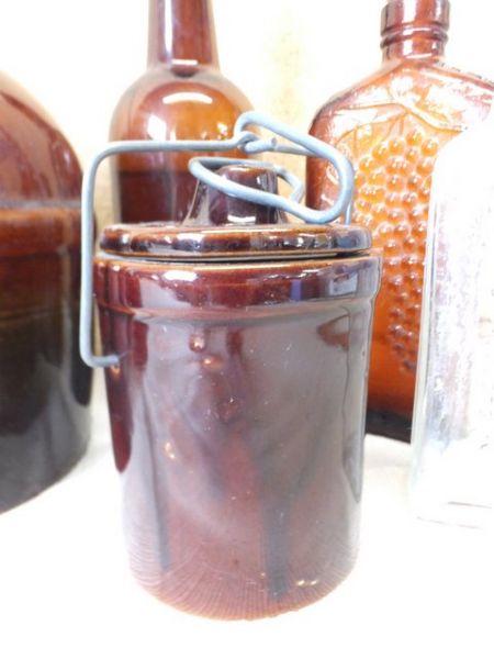 ANTIQUE  LITTLE BROWN JUG, BOTTLES AND CROCKS