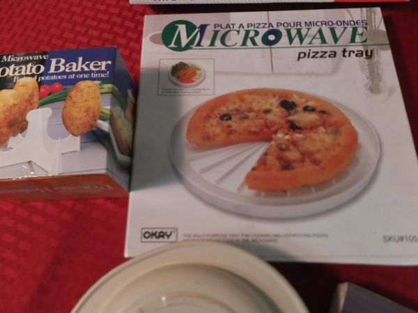 BECOME A MICROWAVE MASTER CHEF WITH A COOKER FOR JUST ABOUT EVERYTHING