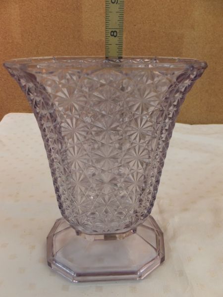 EARLY AMERICAN PURPLED PRESSED GLASS VASE.