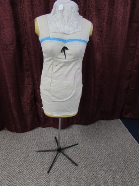 VINTAGE FOAM SEWING MANNEQUIN