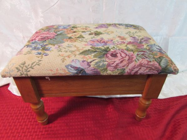 CUTE WOODEN FOOTSTOOL WITH UPHOLSTERED TOP