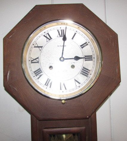 LECLAIRE 31-DAY REGULATOR WALL CLOCK