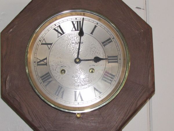 LECLAIRE 31-DAY REGULATOR WALL CLOCK