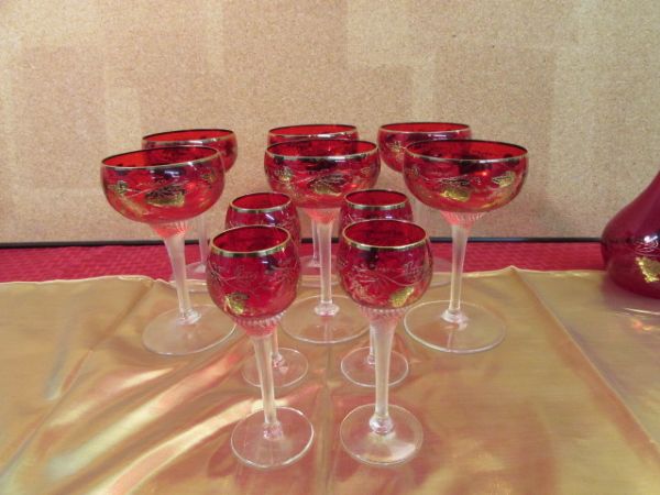 FABULOUS ANTIQUE DECANTER, WINE & COGNAC GLASSES