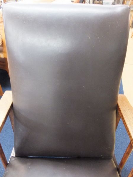 VINTAGE BLACK LEATHER AND OAK MORRIS MISSION STYLE CHAIR