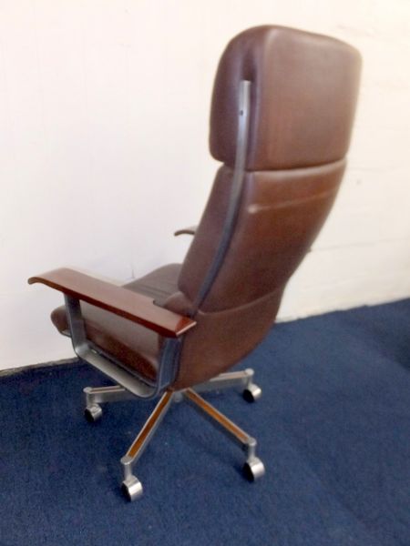 VERY EXECUTIVE CHAIR - MID-CENTURY MODERN!