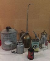VINTAGE CAN COLLECTION - 5 OIL CANS AND A GAS CAN!