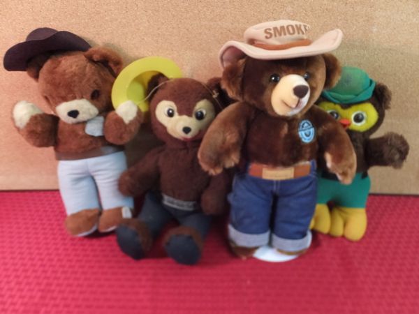 OFFICIAL SMOKEY THE BEAR and TALKING SMOKEY, AND HOOTIE!