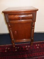 ANTIQUE NIGHT STAND - MATCHES VANITY. BEAUTIFUL WOOD WORK