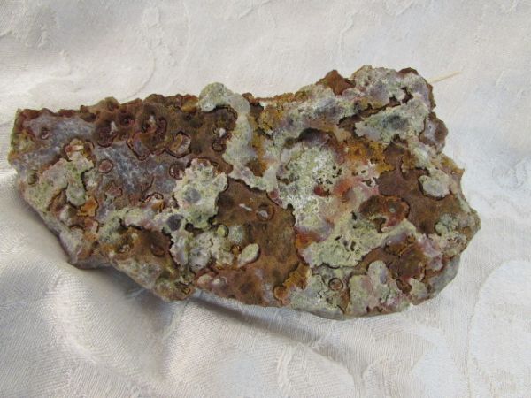 LAST STALAGMITE SPECIMEN AVAILABLE FROM LOCAL ESTATE