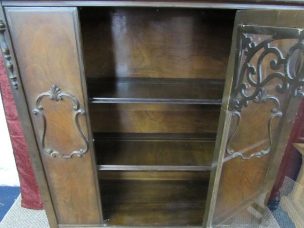 ANTIQUE GLASS FRONT CHINA CABINET