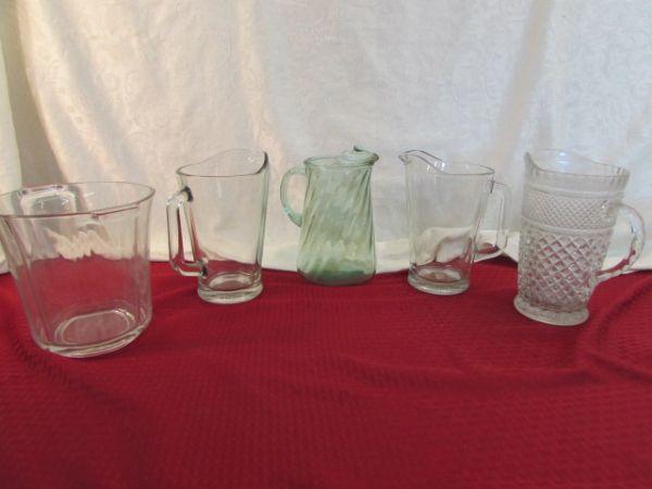 GLASS BEER/LEMONADE   PITCHERS & ICE BUCKET