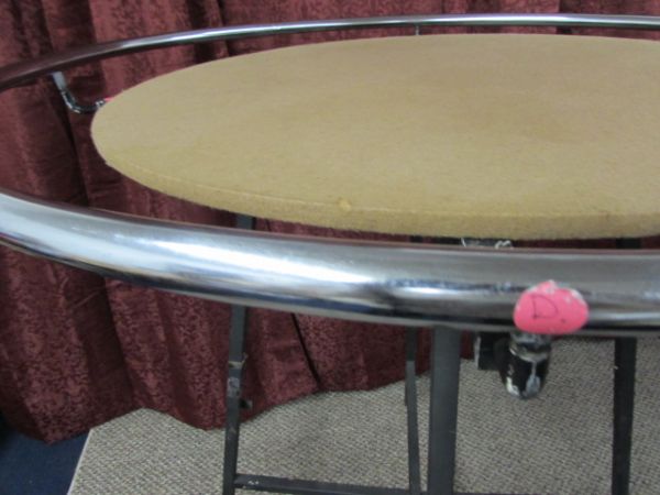 LARGE CHROME RING CLOTHING DISPLAY RACK