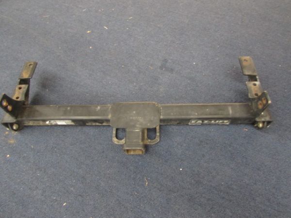 E-Z LIFT TRAILER HITCH 