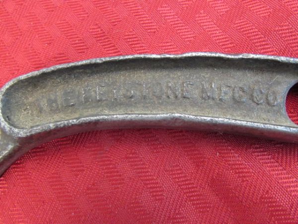 ANTIQUE FORDSON ADJUSTABLE S WRENCH